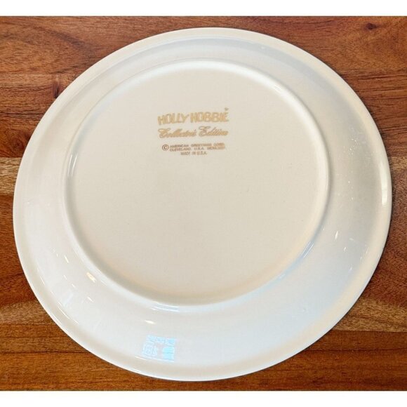 Vintage Holly Hobbie Plate Happy Is The Home That Welcomes A Friend Circa 1978 - Picture 4 of 4